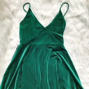Forever21 - Hunter Green Velvet Knit A-Line Dress